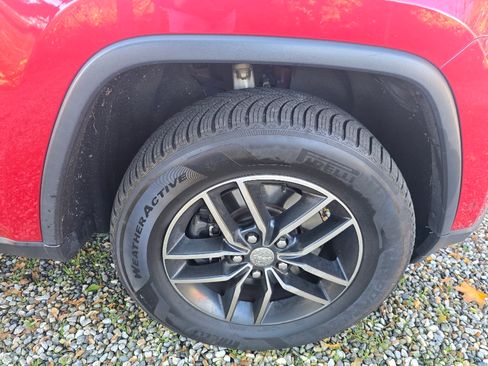 Used 2017 Jeep Grand Cherokee Trailhawk w/ Trailhawk Luxury Group image 22