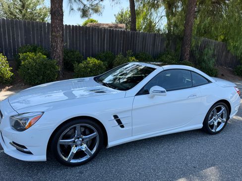 Used 2016 Mercedes-Benz SL 400 image 4