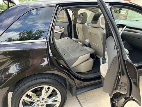 Used 2014 Ford Edge Limited w/ Equipment Group 301A FWD image 15