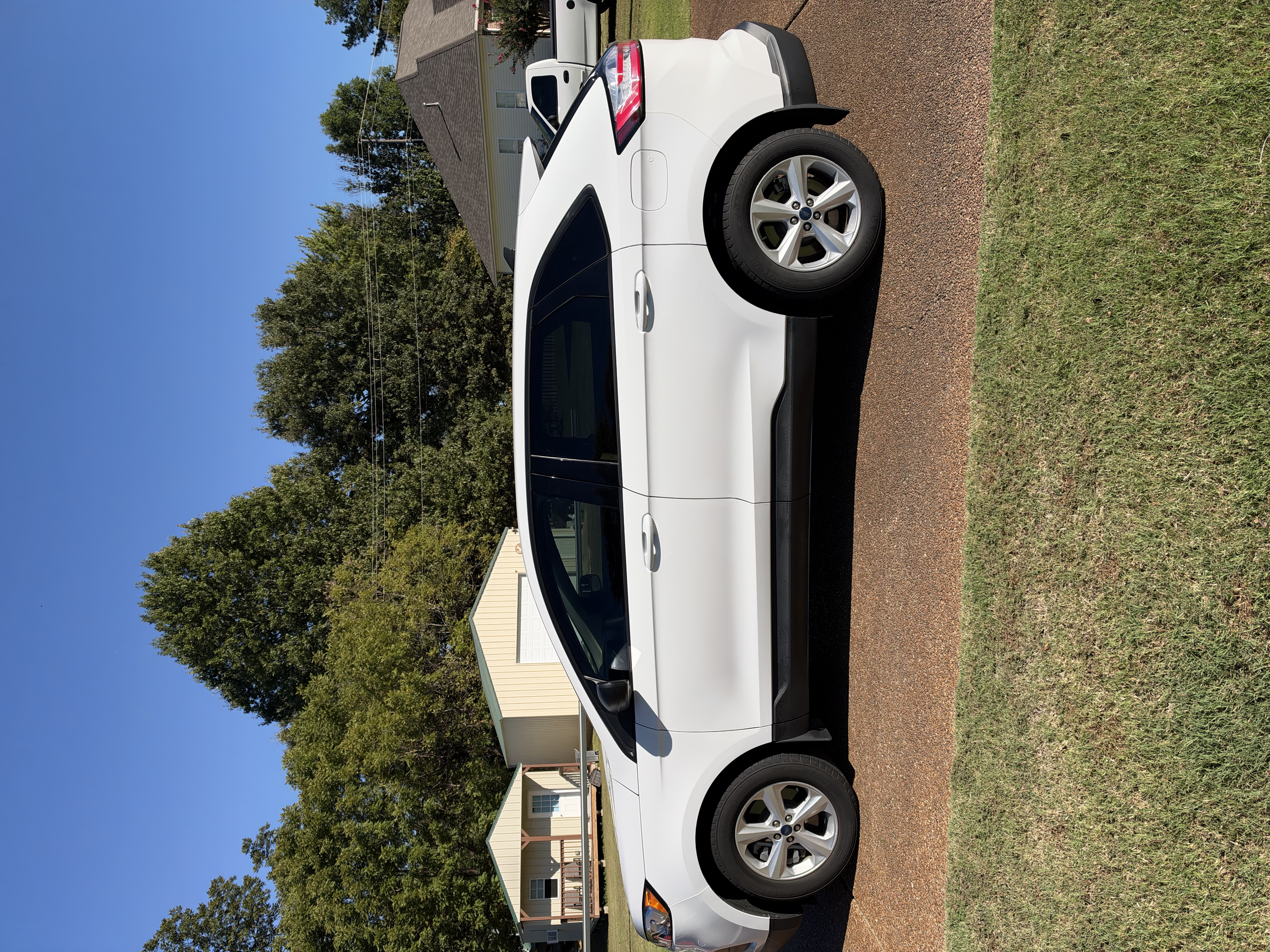 Used 2022 Ford Edge SE AWD/4WD image 4