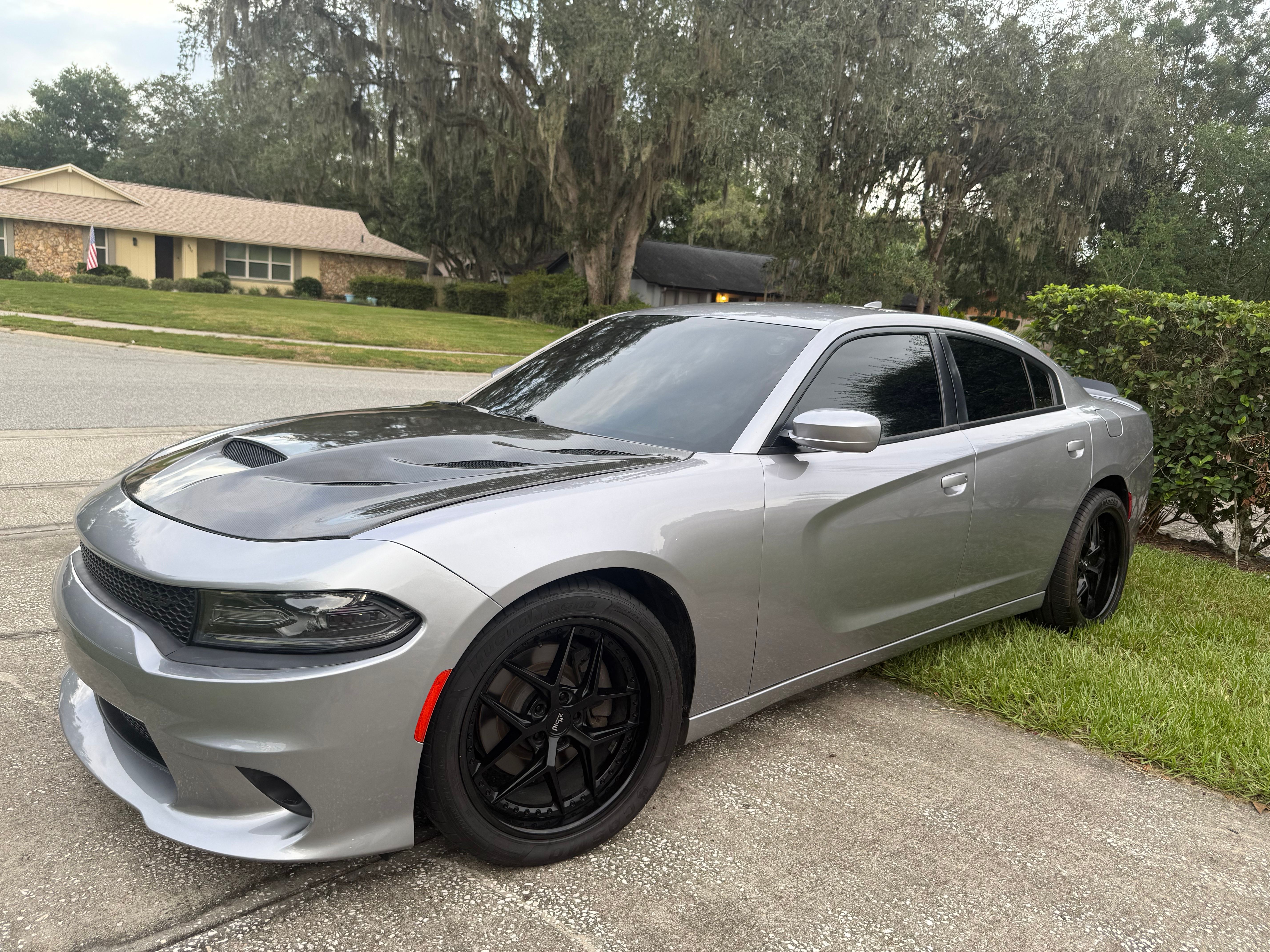 Used 2016 Dodge Charger R/T RWD image 8