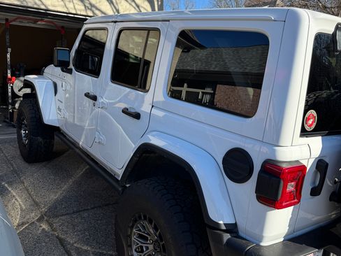 Used 2023 Jeep Wrangler Unlimited Sahara w/ LED Lighting Group image 9