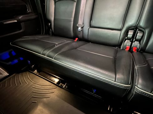 Used 2021 RAM 2500 Limited image 11