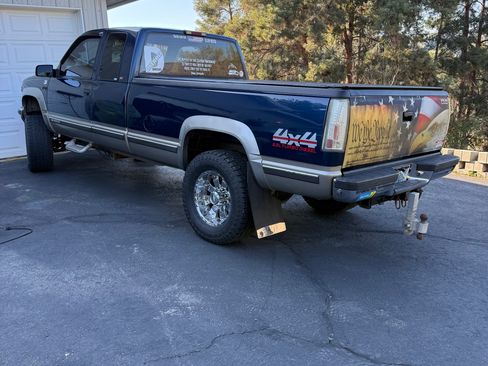 Used 1998 Chevrolet Silverado 2500 4x4 Extended Cab image 2
