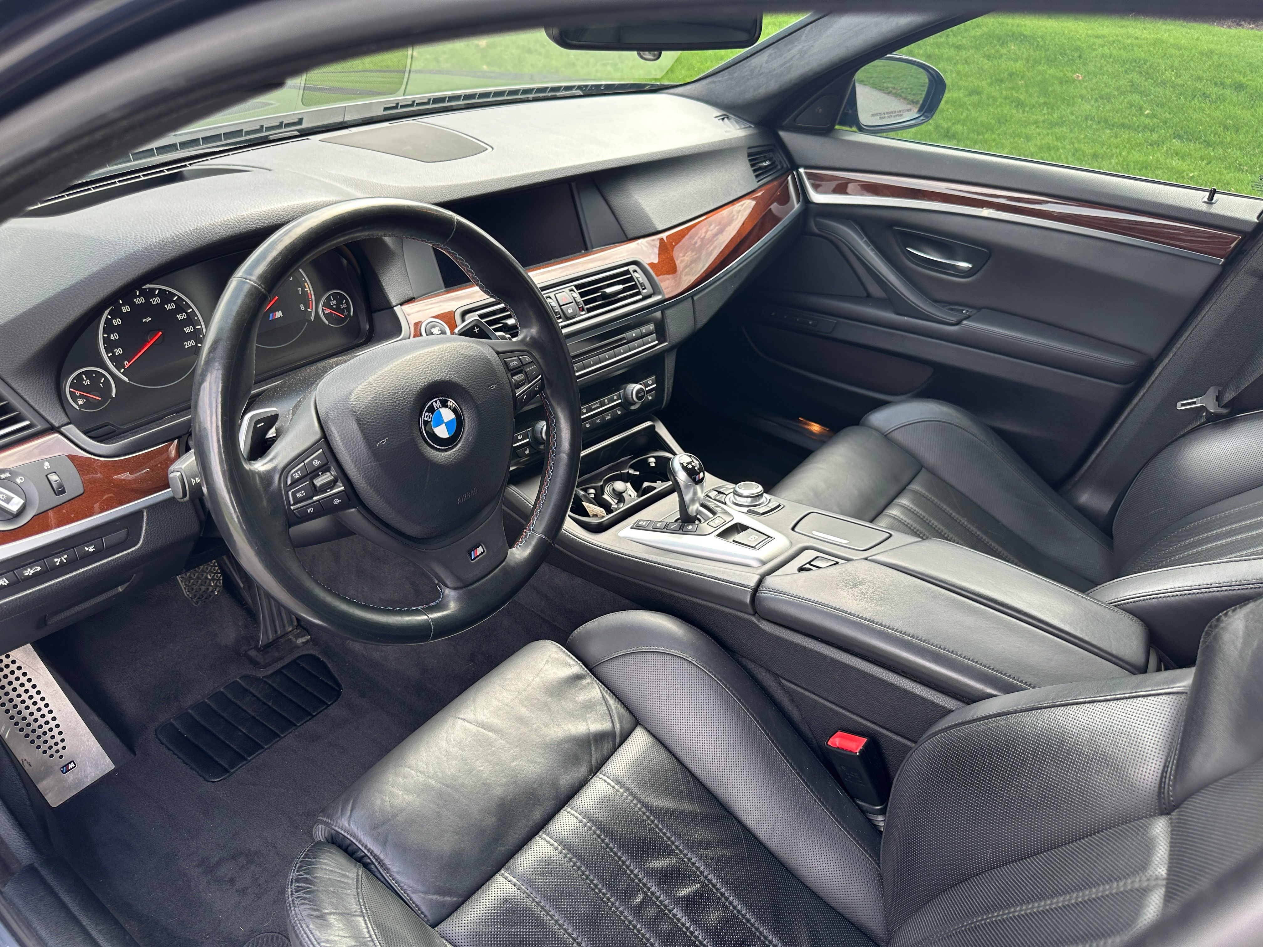 Used 2013 BMW M5 RWD image 17