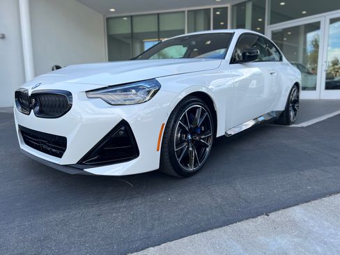 Used 2023 BMW M240i Coupe RWD image 5