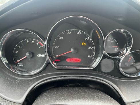 Used 2009 Pontiac G6 Sedan w/ Preferred Package image 6