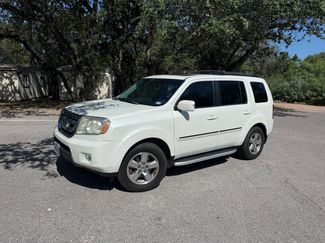 Used 2011 Honda Pilot Touring video 1