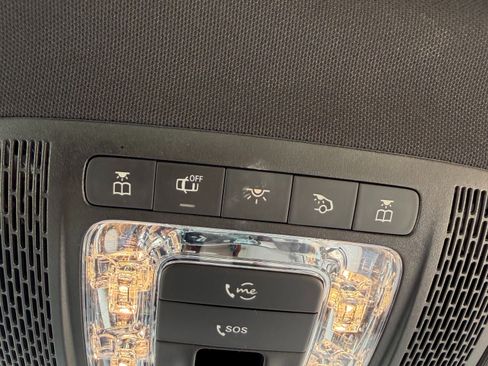 Used 2022 Mercedes-Benz CLA 250 image 12