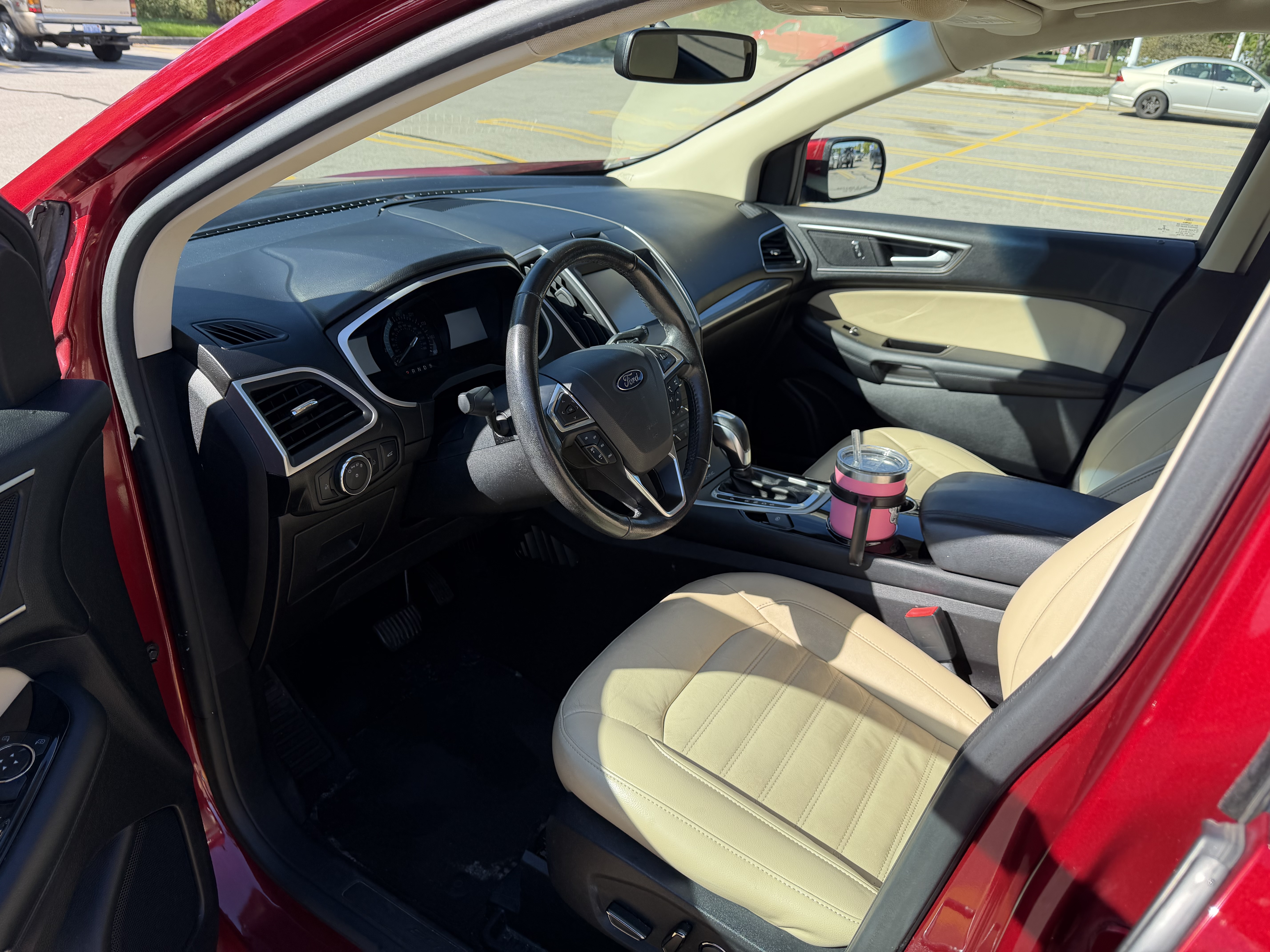 Used 2015 Ford Edge SEL w/ Equipment Group 201A AWD/4WD image 4
