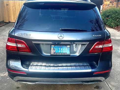 Used 2013 Mercedes-Benz ML 350 4MATIC image 5