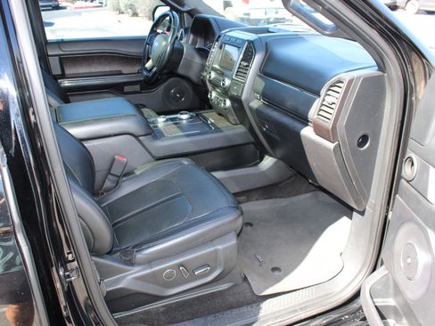 Used 2018 Ford Expedition Limited w/ Equipment Group 302A image 27