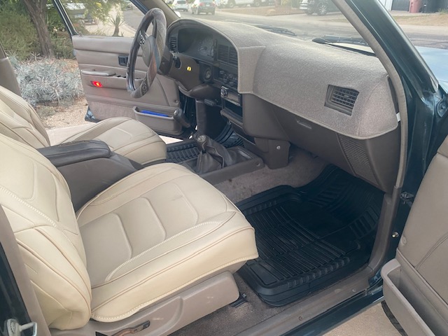 Used 1995 Toyota 4Runner SR5 AWD/4WD image 11