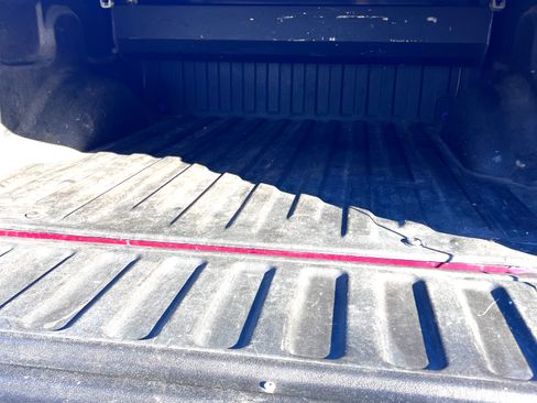 Used 2006 Lincoln Mark LT 4x4 image 6