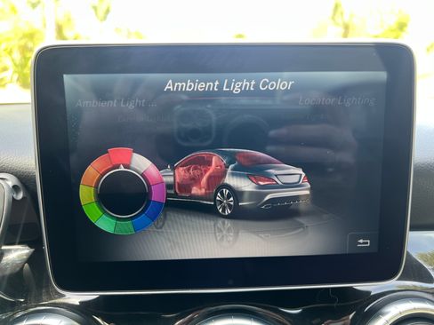 Used 2015 Mercedes-Benz CLA 250 image 17