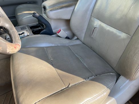 Used 2003 Toyota Land Cruiser AWD/4WD image 11