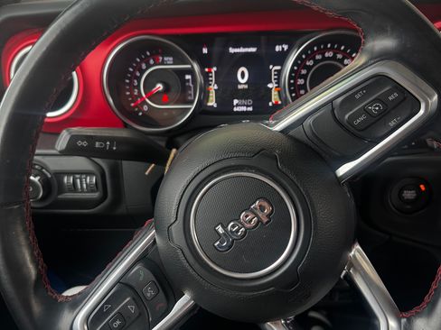 Used 2021 Jeep Wrangler Unlimited Rubicon AWD/4WD image 4