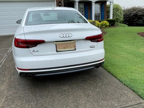 Used 2017 Audi A4 2.0T Premium Plus w/ Premium Plus Package AWD/4WD image 4