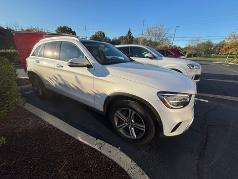 Used 2020 Mercedes-Benz GLC 300 4MATIC image 5