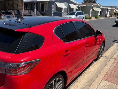 Used 2017 Lexus CT 200h w/ Navigation System Package FWD image 2