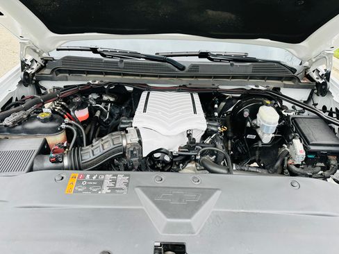 Used 2018 Chevrolet Silverado 1500 LT w/ LT Convenience Package image 13