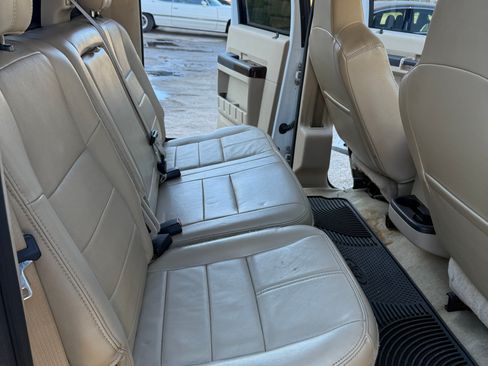 Used 2008 Ford F250 Lariat image 6
