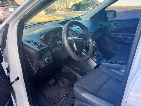 Used 2015 Ford Escape S image 14