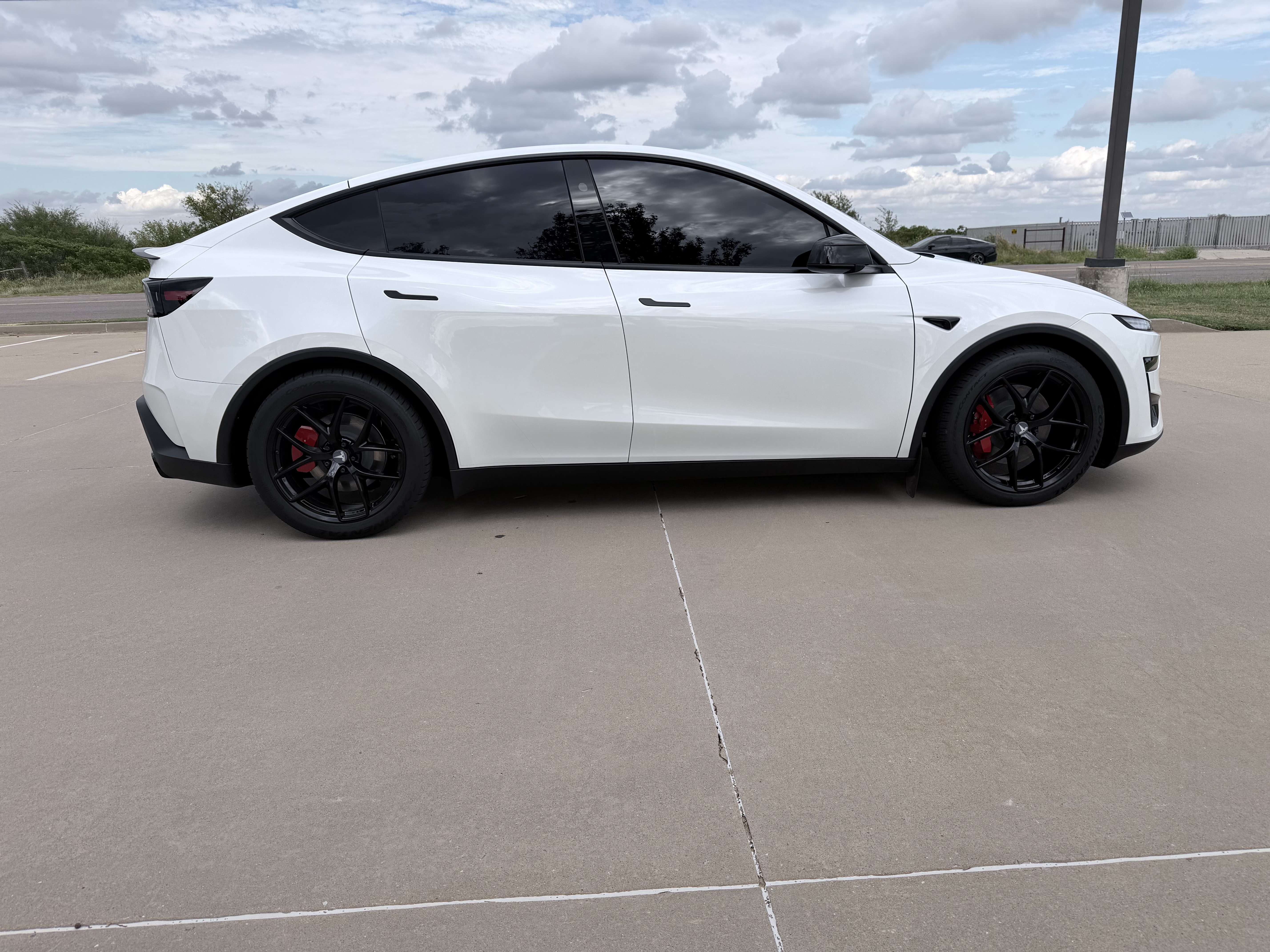 Used 2026 Tesla Model Y Performance AWD/4WD image 15