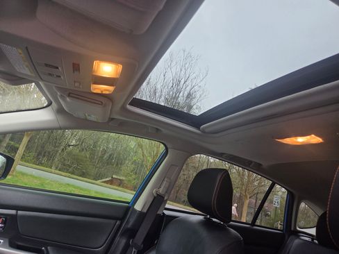 Used 2016 Subaru Crosstrek 2.0i Limited image 13