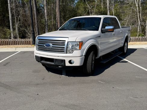 Used 2011 Ford F150 Platinum image 1