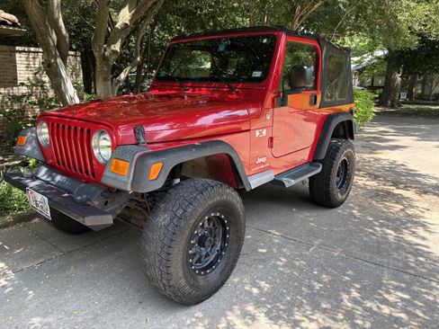 Used 2006 Jeep Wrangler X w/ Premium Audio Group AWD/4WD image 1