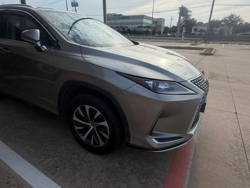 Used 2020 Lexus RX 350 FWD w/ Accessory Package image 5