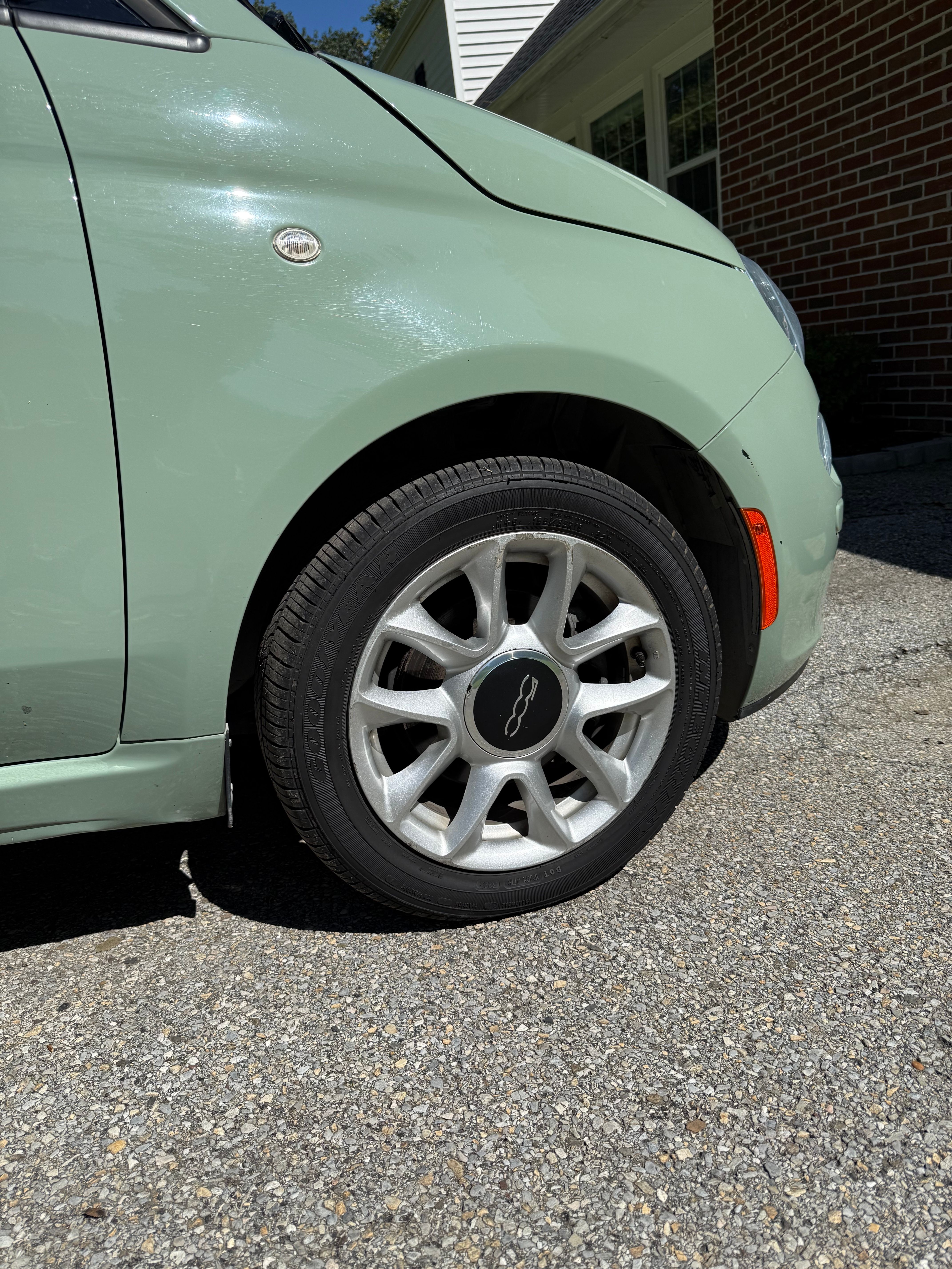 Used 2017 FIAT 500 Pop FWD image 16