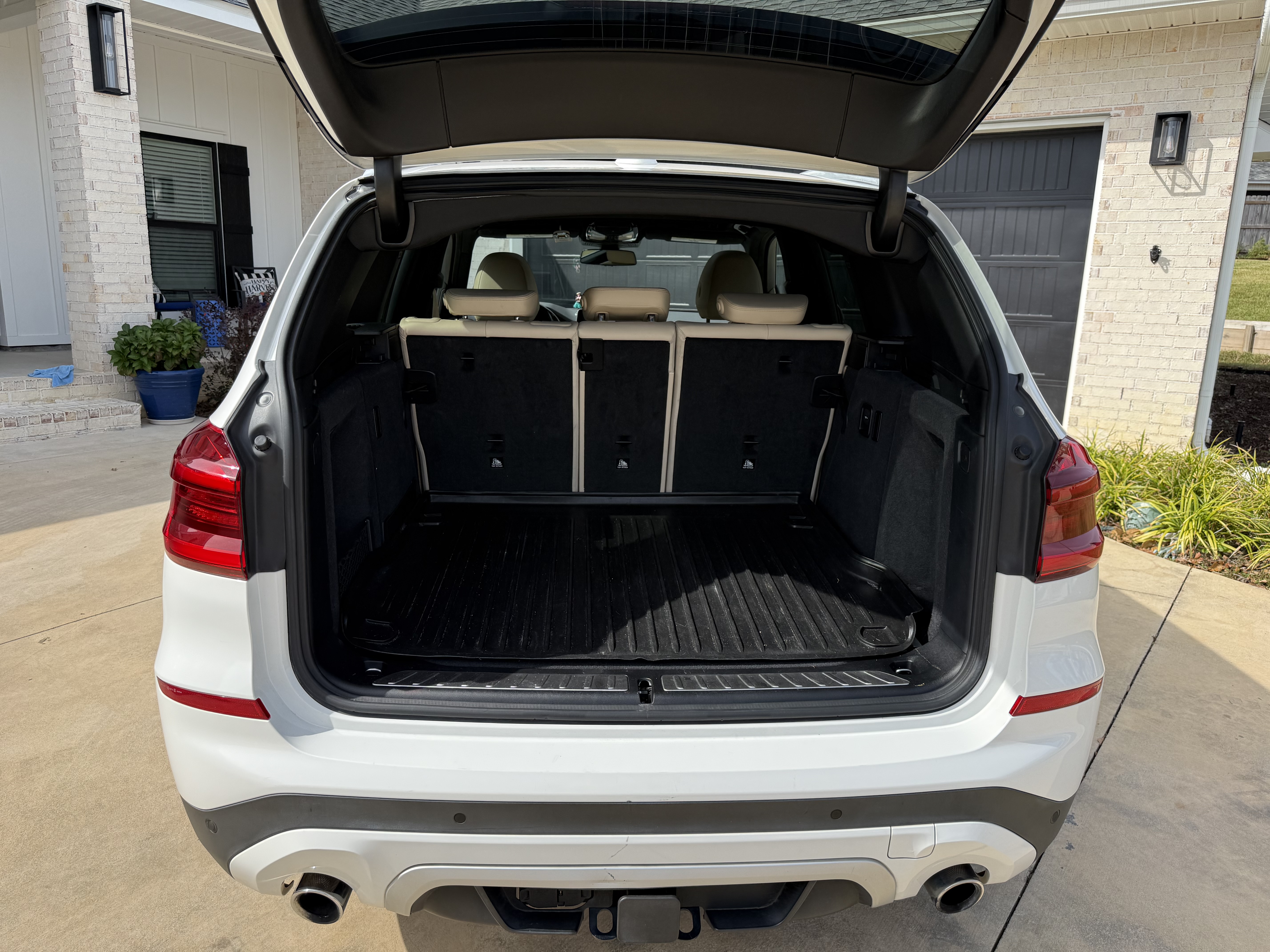 Used 2019 BMW X3 xDrive30i w/ Executive Package AWD/4WD image 9
