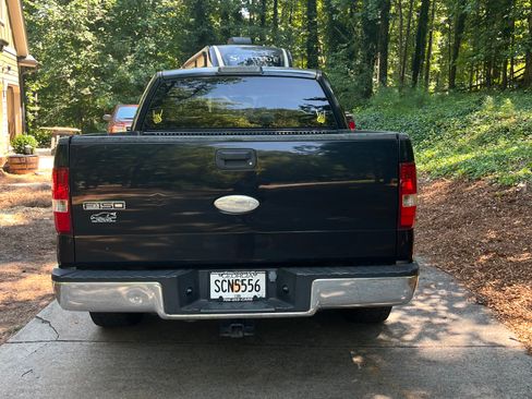 Used 2006 Ford F150 XLT RWD image 5