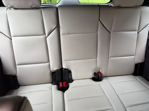 Used 2022 Cadillac Escalade Sport w/ Touring Package image 22