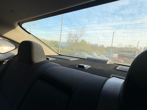 Used 2015 Nissan Sentra S image 11