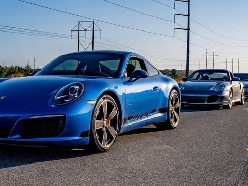 Used 2017 Porsche 911 Carrera S image 5