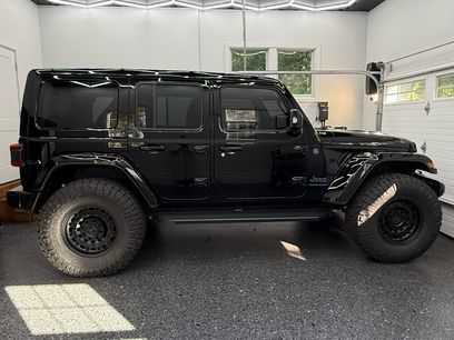 Used 2024 Jeep Wrangler High Altitude
