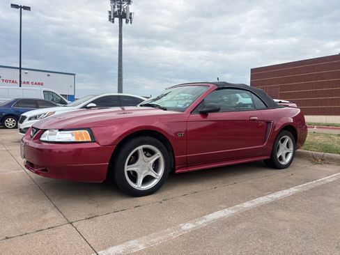 Used 2000 Ford Mustang GT image 12