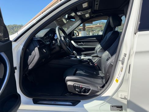 Used 2014 BMW 328d Sedan RWD image 9