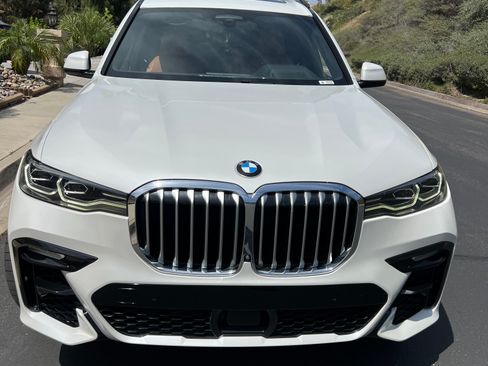 Used 2019 BMW X7 xDrive50i w/ M Sport Package image 6