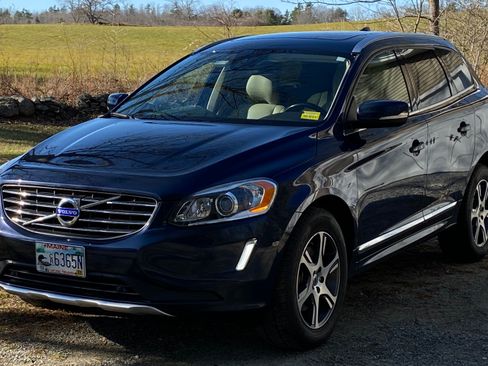 Used 2015 Volvo XC60 T6 Premier Plus image 1