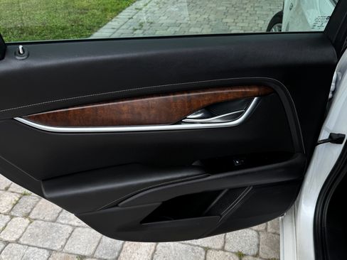 Used 2018 Cadillac XTS Luxury FWD image 23