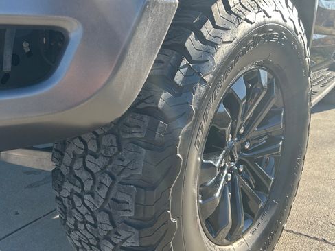 Used 2020 Ford F150 Raptor w/ Equipment Group 802A Luxury image 5