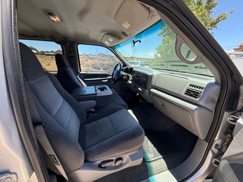 Used 2002 Ford F250 4x4 Crew Cab Super Duty image 6