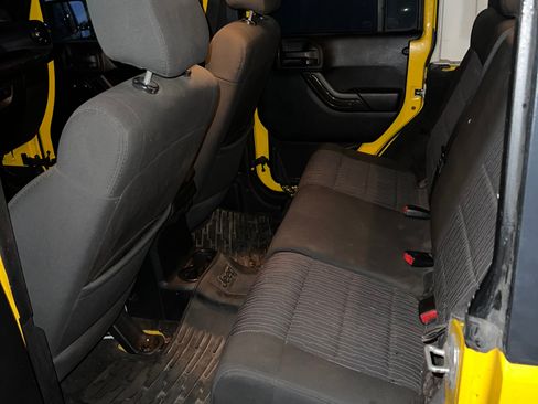 Used 2011 Jeep Wrangler Unlimited Sport image 16