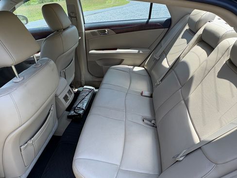 Used 2011 Toyota Avalon FWD image 12