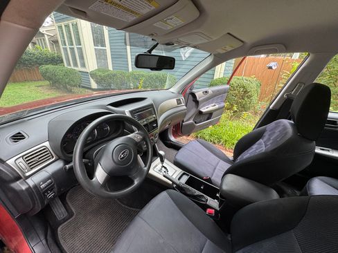Used 2010 Subaru Forester 2.5X AWD/4WD image 2