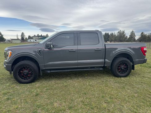 Used 2021 Ford F150 Lariat image 4